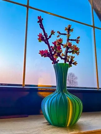 Vase for brick Flowers in International Women's Day 