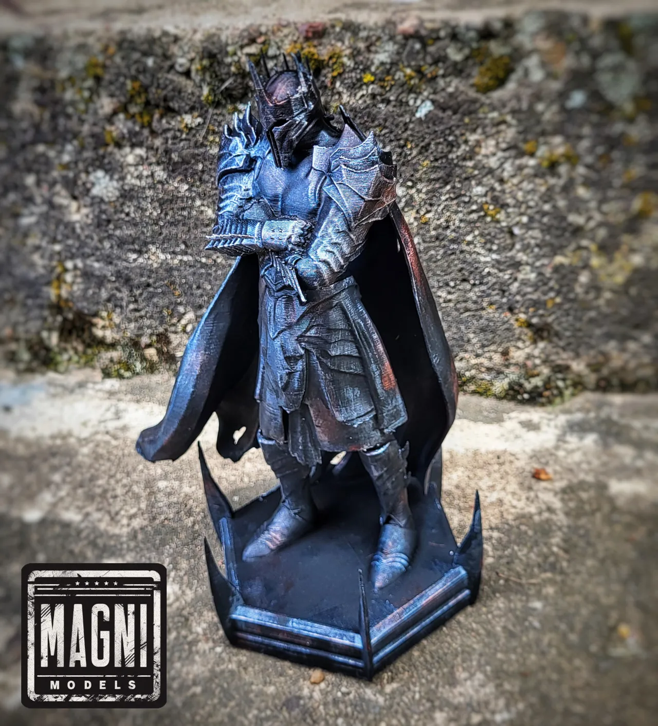 Statue of Sauron view 3