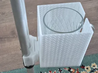Item holder for crutches