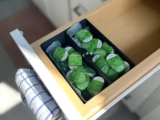 Daily Contacts Drawer Organizer (w/ L & R Labels)