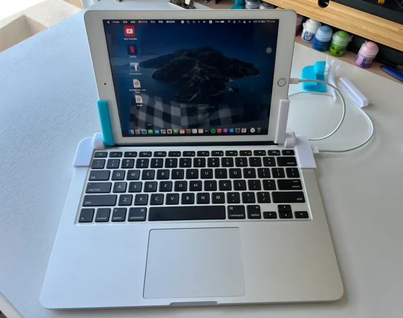 Half Macbook iPad stand(無頭Macbook 外接 iPad 屏幕支架)