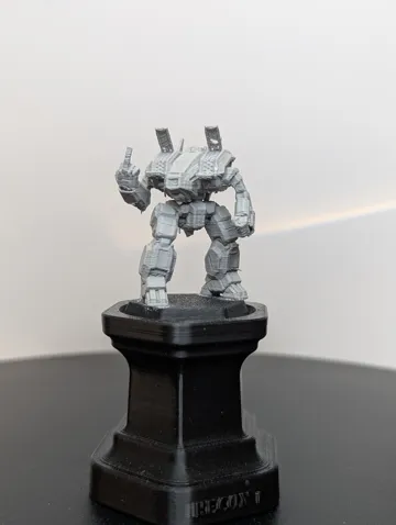 Escenografía en miniatura: Mecha Archer F-U — vista de referencia 3