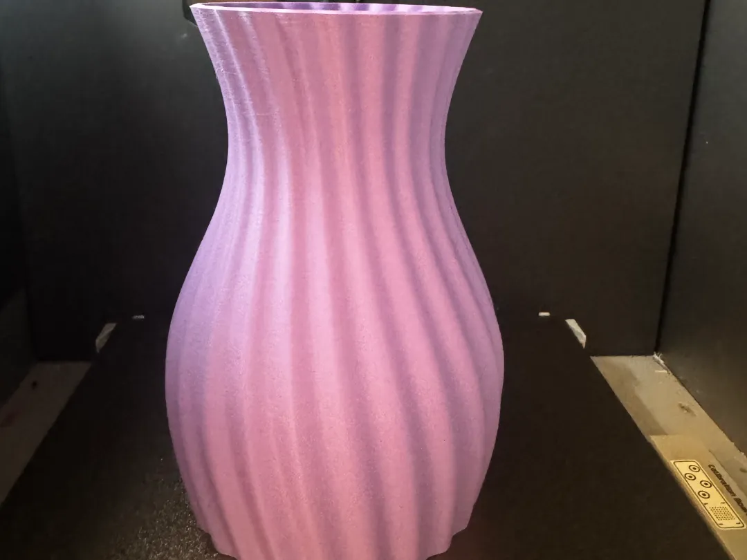 Vase vague pour fleurs en briques