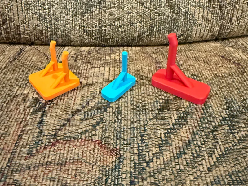 Hooks with magnet holes