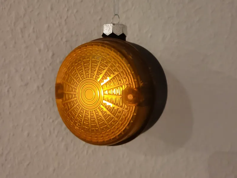 S51 Christbaumkugel