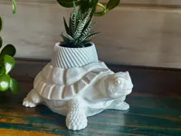 Pot de fleurs tortue réaliste — photo 1