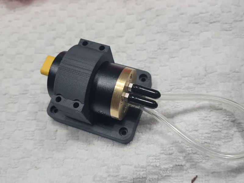 Swiwin Fuel Pump Mount