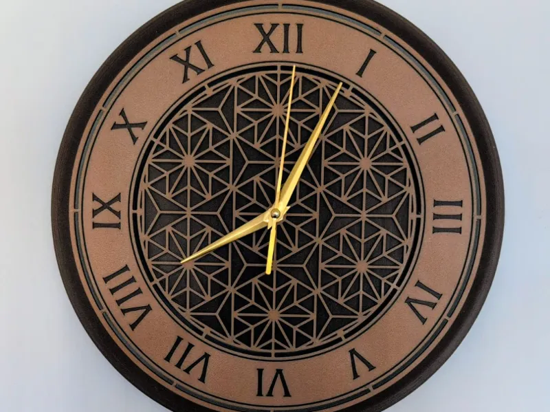 Kumiko Clock