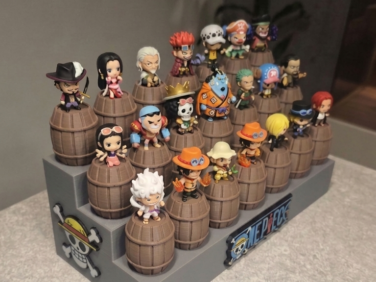 One Piece Kinder Joy Fassdisplay – 21 Figuren - 1