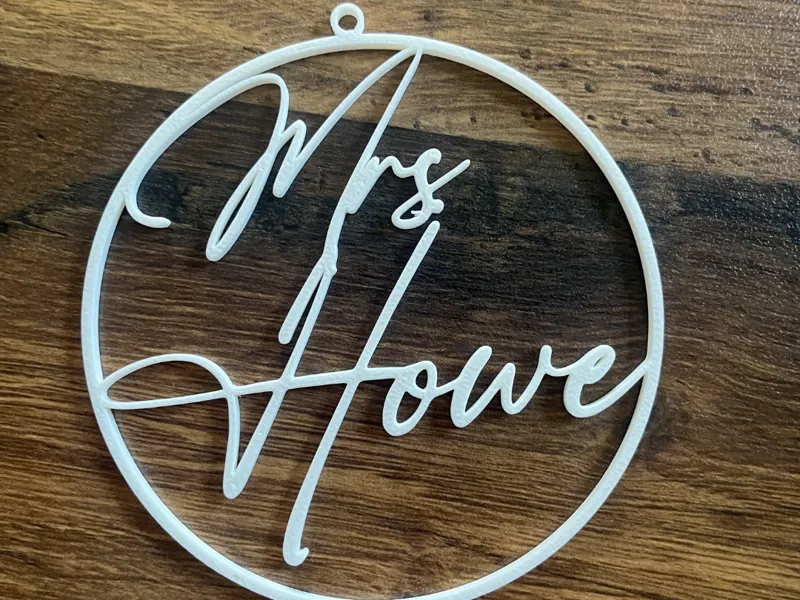 Ring mit Namen Mrs. Howe z.B: als Deko