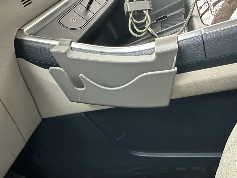 Kia Carnival Center Console Phone Holder