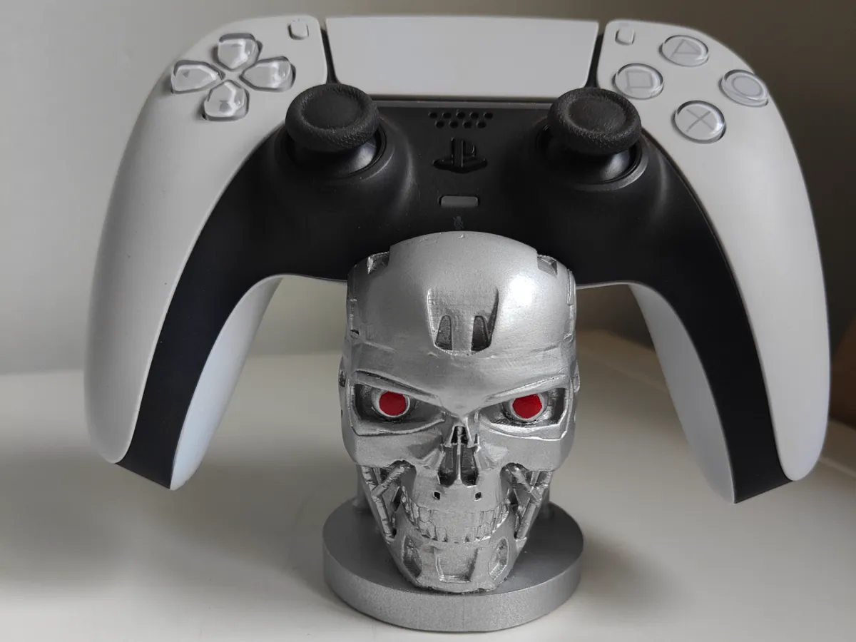 Support manette Terminator T-800