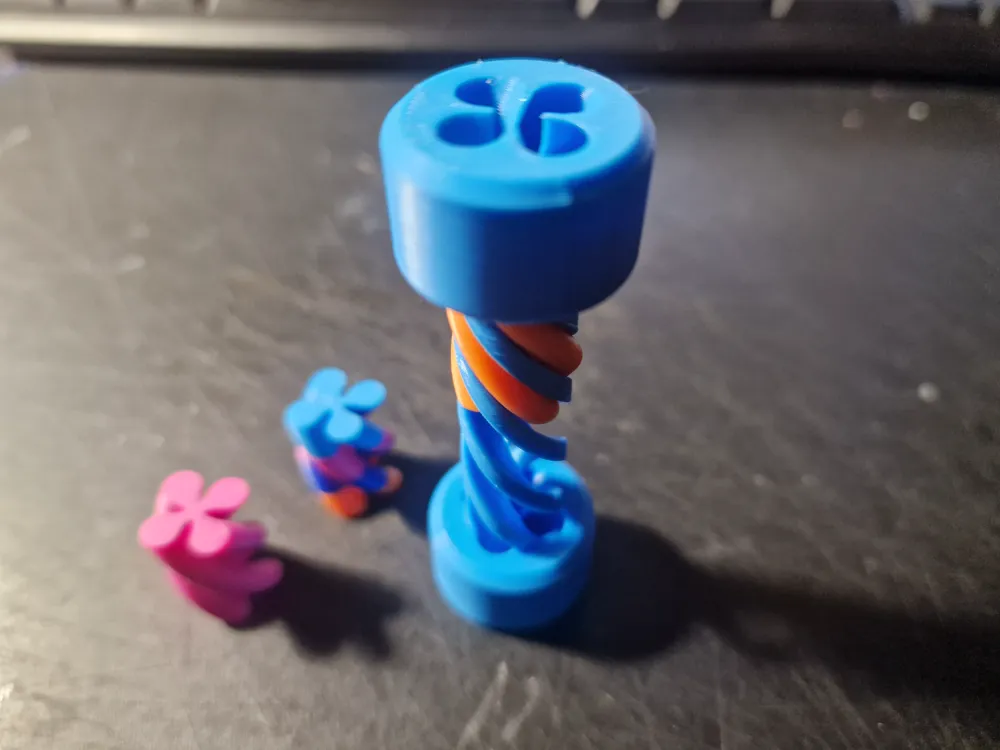 Vortex passthrough fidget - Free 3D Print Model - MakerWorld