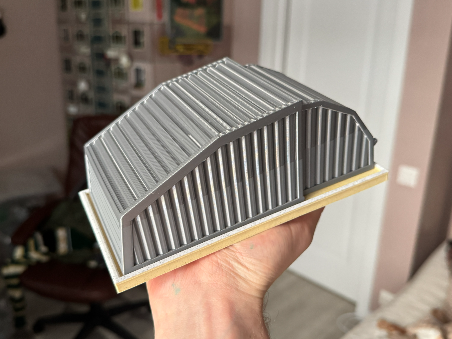 Shell garage for a car