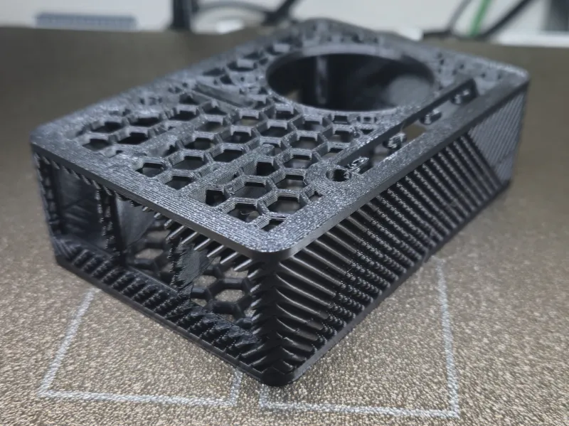 Raspberry Pi 4 case 