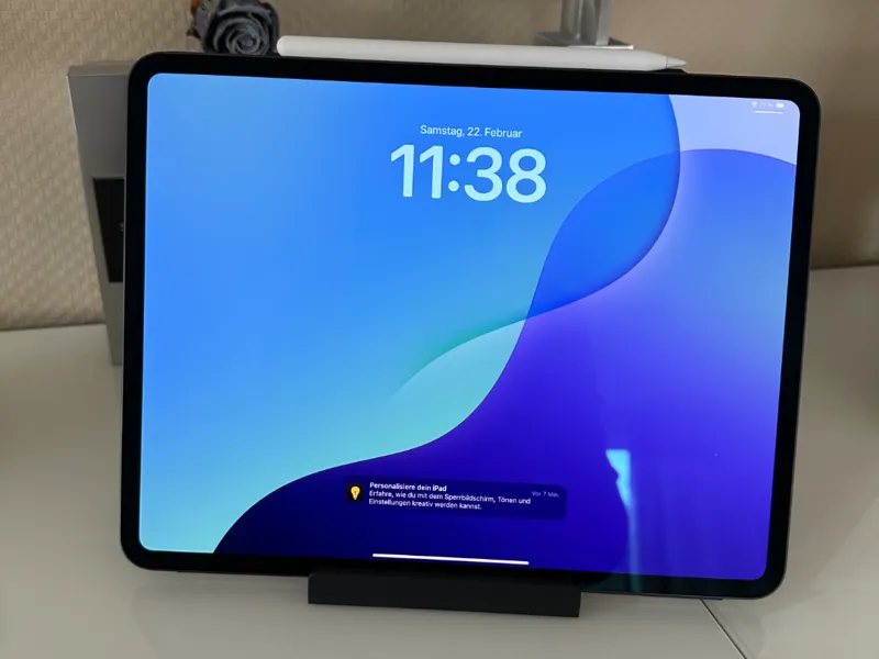 iPad Pro, Tablet Stand