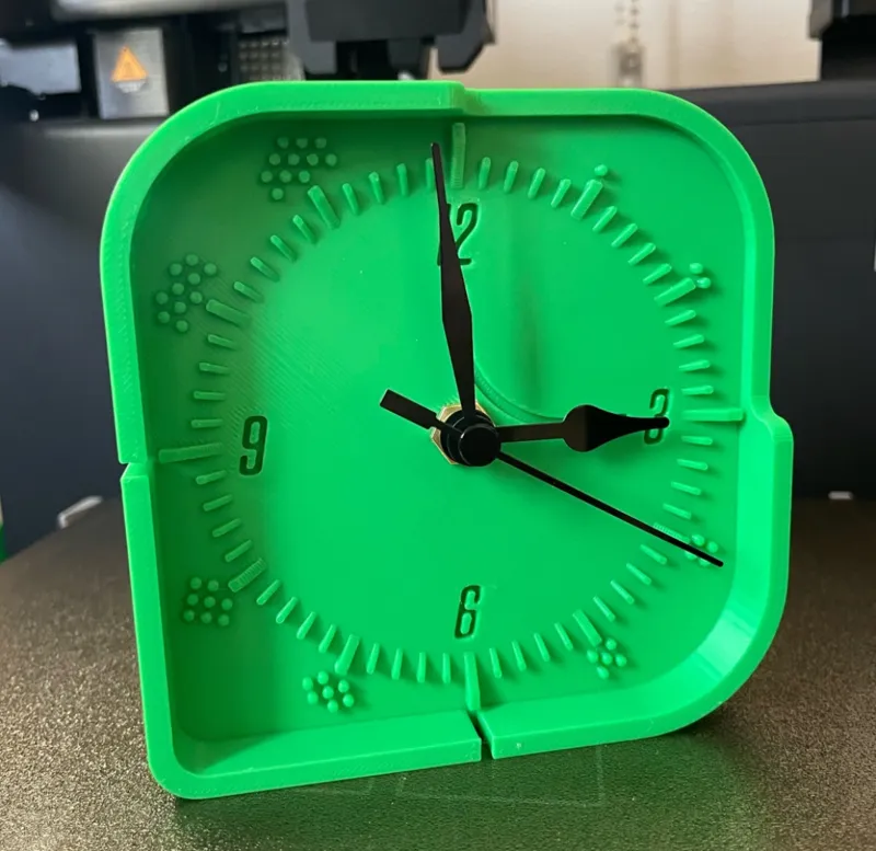 Table clock (kit-011)