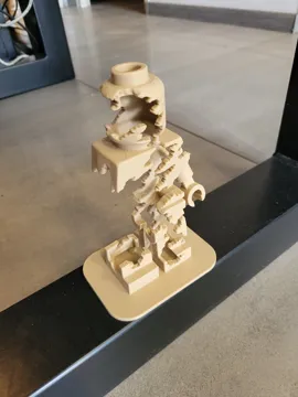 Figura decorativa: Brick Man The Source — vista de referencia 3