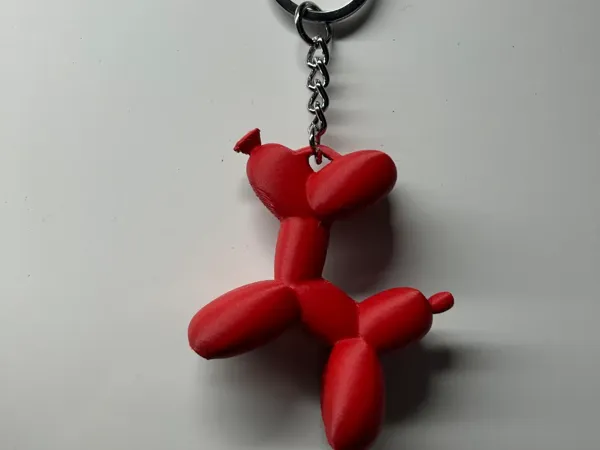 Porte-clés chien ballon