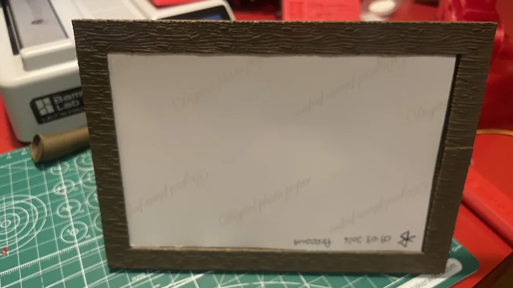 Wood Effect Photo Frame - Free 3D Print Model - MakerWorld