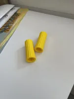 Improved V2 - two plates - one with fuzzy and one without