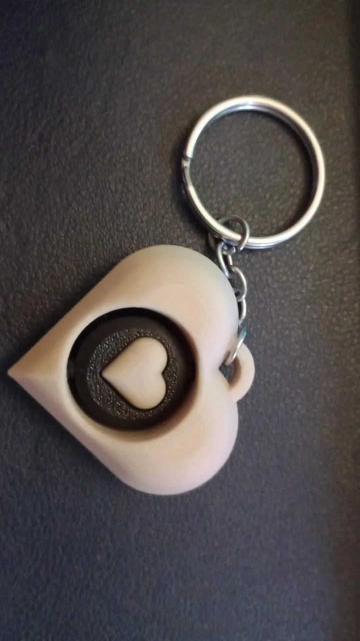Heart Spin Keychain Fidget view 3