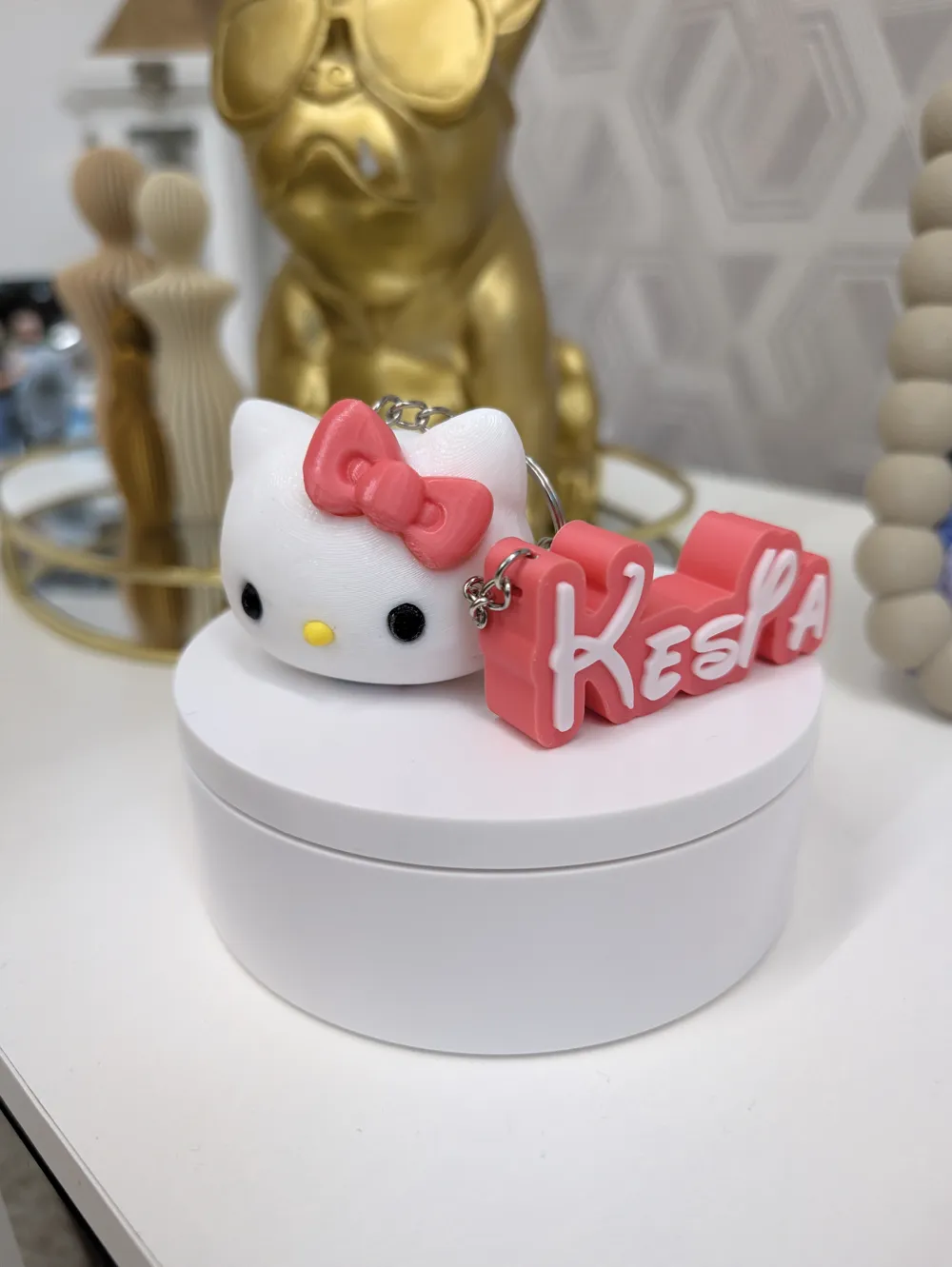 Hello Kitty head keychain - Free 3D Print Model - MakerWorld