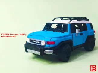 Toyota FJ Cruiser-CyberBrick car