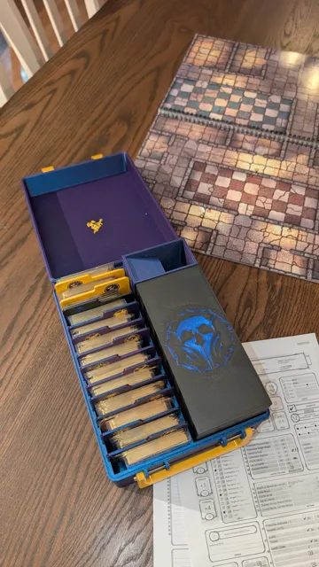 Caja o estuche: Daggerheart Hope and Fear Travel Box — vista de referencia 4