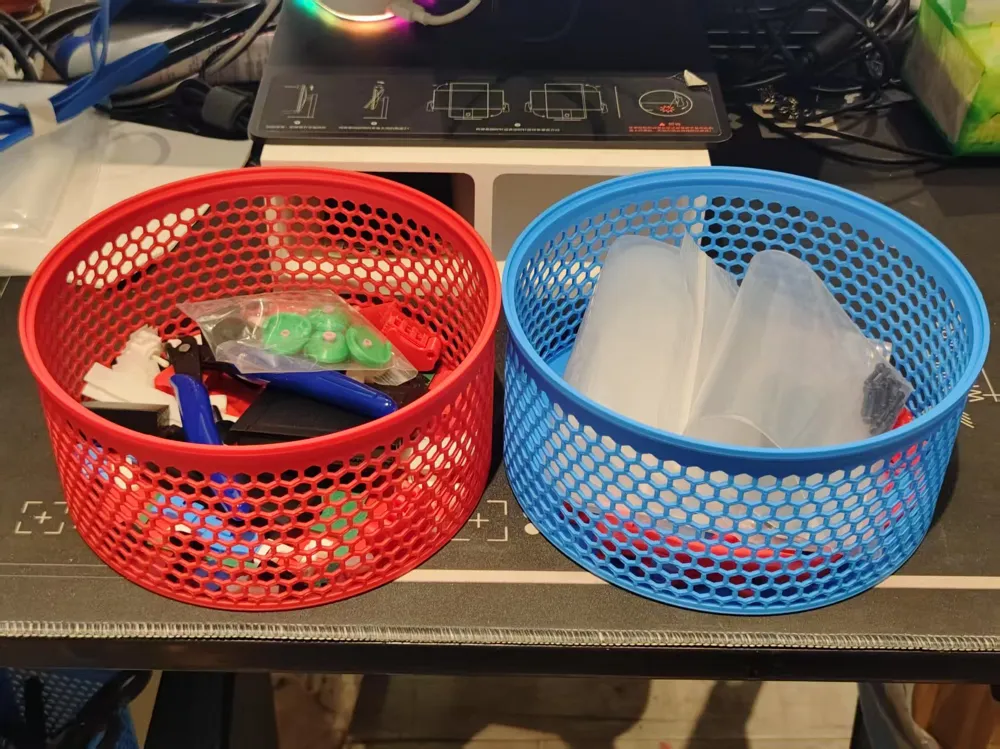 Hollow Stackable Round Storage Box - Material Saving and Sturdy by ...
