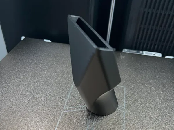 https://makerworld.bblmw.com/makerworld/model/USbcaf1a447f676f/design/2025-09-21_89c9ec662422b.jpg