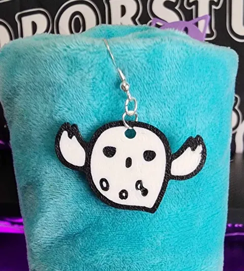 Hedwig Earrings view 2