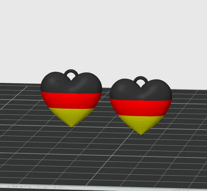 Three-color heart shaped earrings view 3