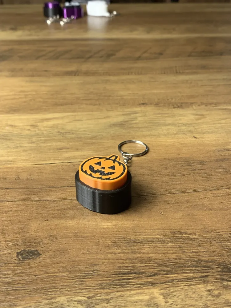 Jack-o-Lantern Clicker Keychain Toy - Free 3D Print Model - MakerWorld