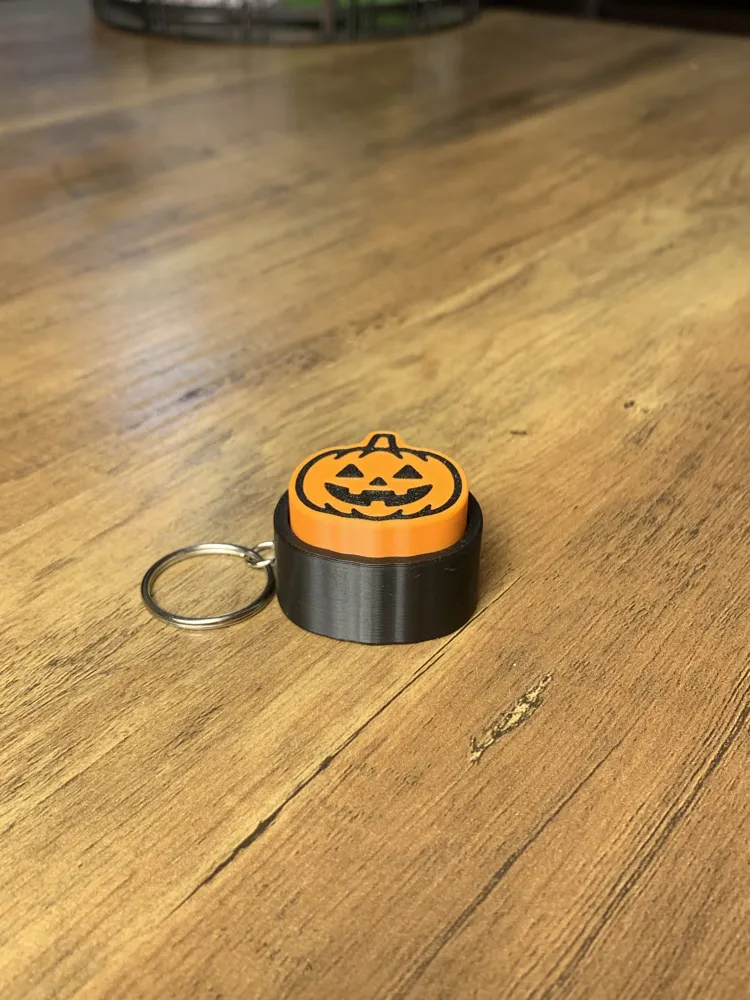 Jack-o-Lantern Clicker Keychain Toy - Free 3D Print Model - MakerWorld