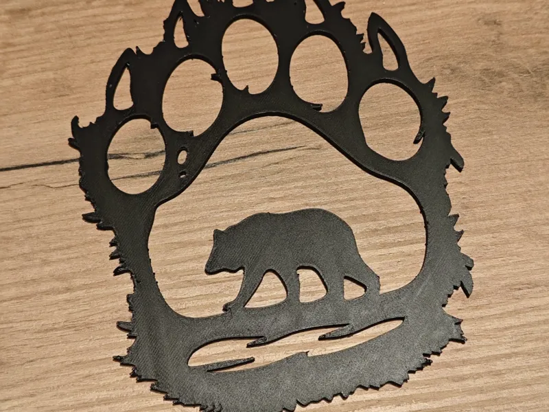 Bear Paw Wall Art – Wildlife Silhouette