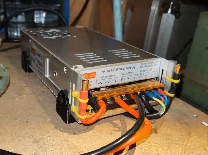 Supporto isolante per alimentatore  S-360