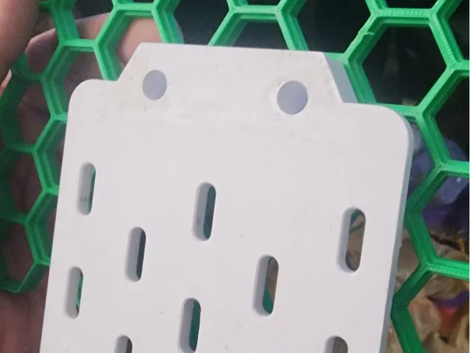 Skadis Honeycomb Adapter with Extra M4 Support