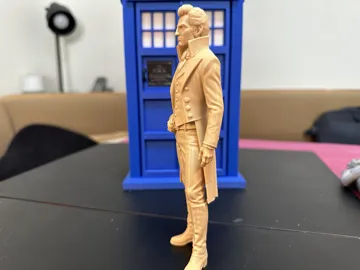Figura decorativa: Rogue – Jonathan Groff Doctor Who Figure 1:10 — vista de referencia 4