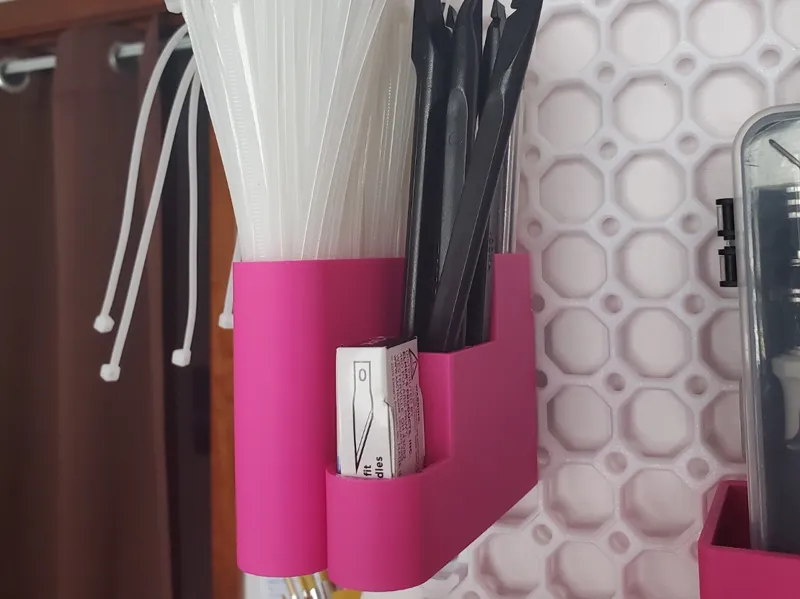 Multiboard Bins Narrow adjustable divider bins