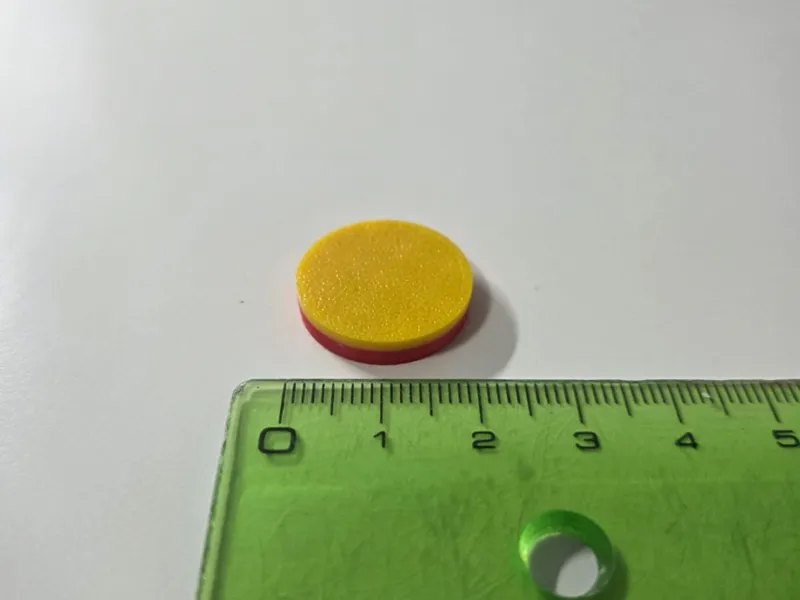 Ficha dos colores para juegos