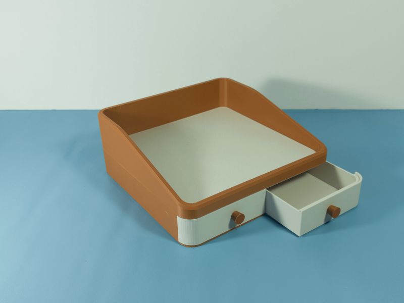 Customizable tray with drawers