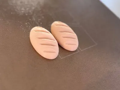 Magnetic fidget bread 