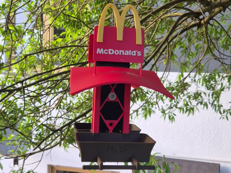 Vogelhaus MC Donalds