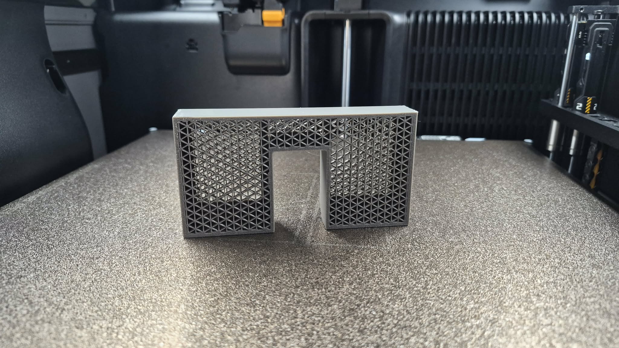 0.2mm layer, 7 walls, 35% triangle infill 90 deg