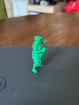 Escenografía en miniatura: diorama miniature - thumbs up happy man — vista de referencia 4