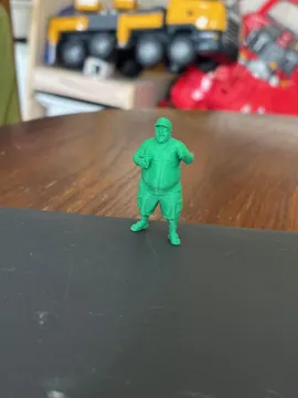 Escenografía en miniatura: diorama miniature - thumbs up happy man — vista de referencia 5