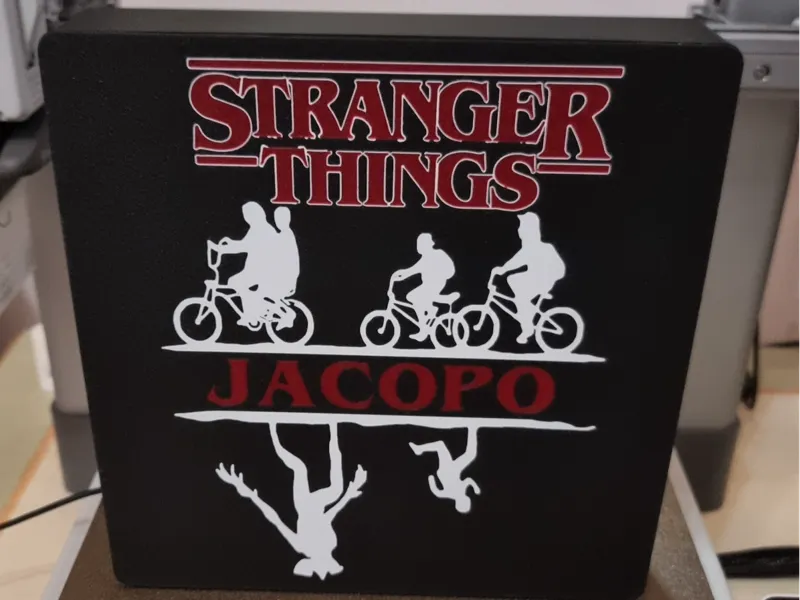 lightbox Stranger Things 