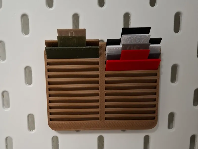 Filament Swatches holder