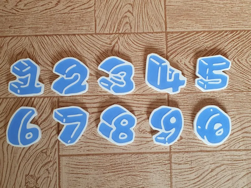 Numbers 0-9 Penguin Ice